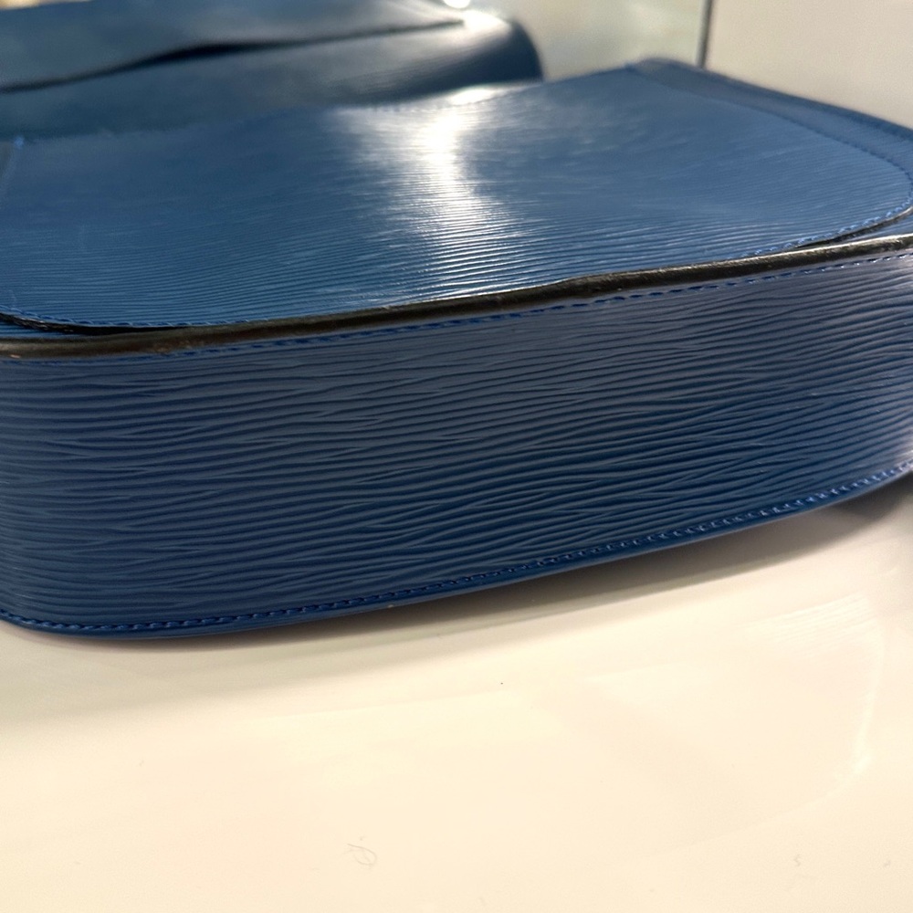 Louis Vuitton Epi St Cloud GM - Picture 5 of 13